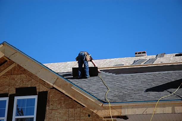 Best Emergency Roof Repair Services  in Versailles, IN